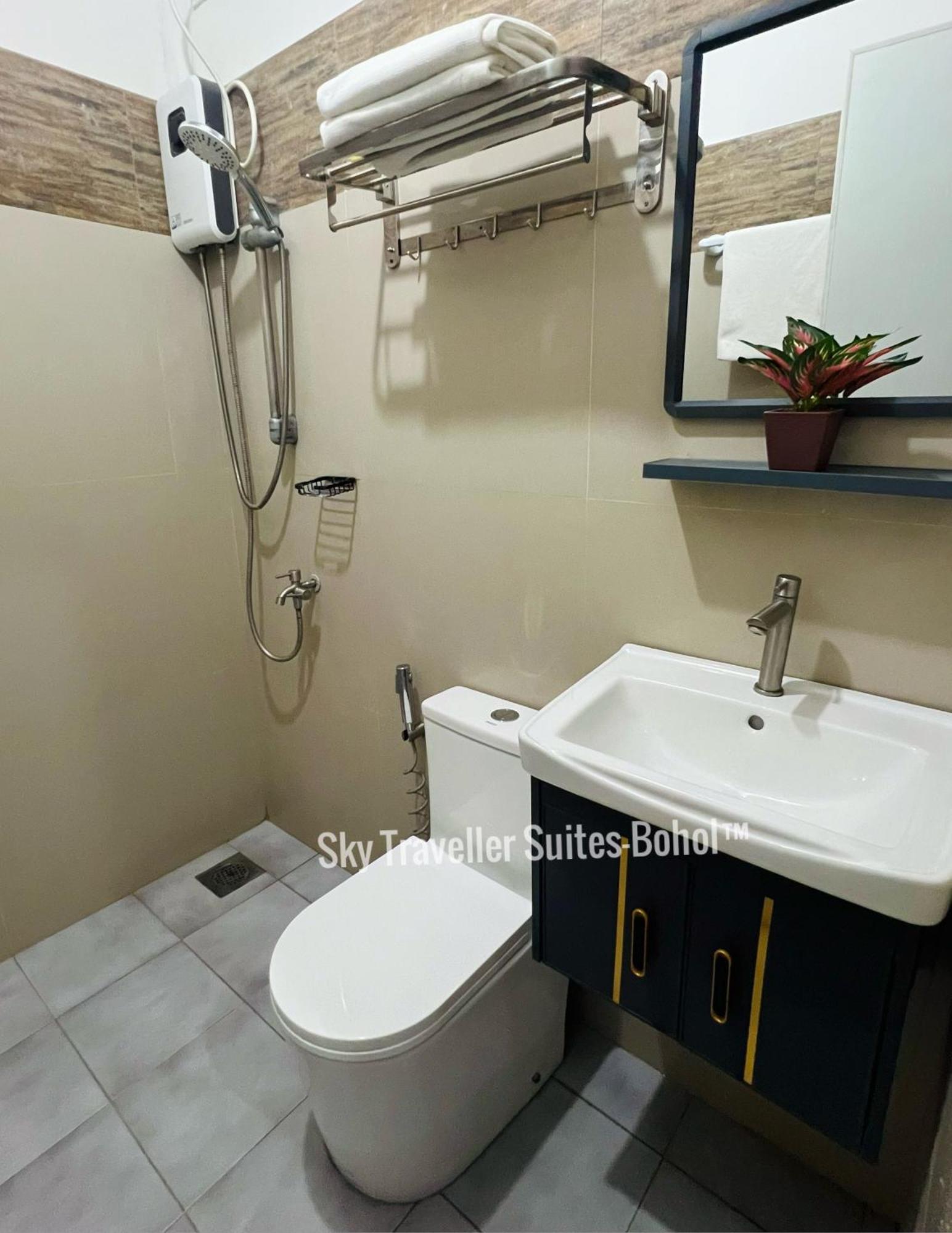 Sky Traveller Suites بنغلاو المظهر الخارجي الصورة